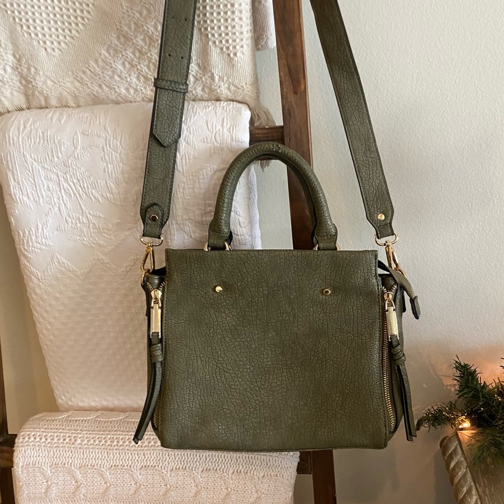 Free People olive green zipper detailed bohemian multi wear bag - Picture 4 of 10